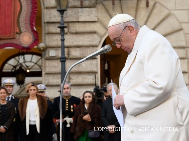 Le lacrime del papa per fermare la guerra