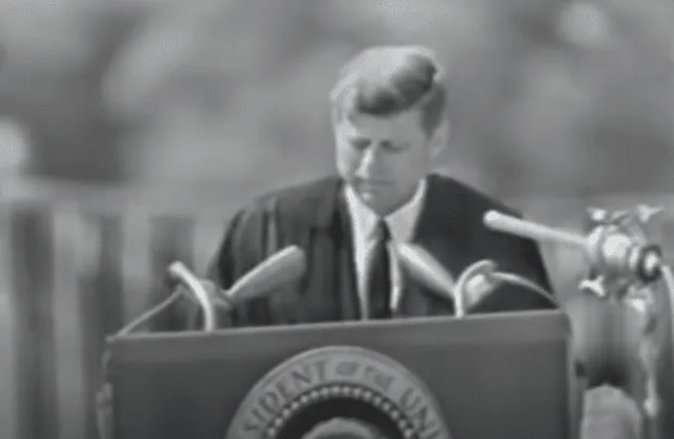 Gli anticorpi della pace. JFK, Morin e il compito più urgente